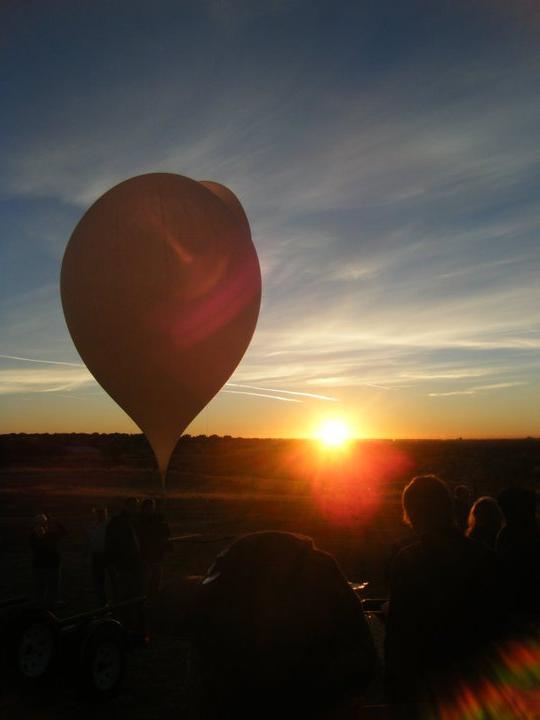 Students launch a balloonsat.